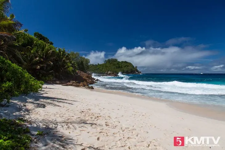 Mahé Seychellen Kitesurfen – Kitereisen in die traumhafte Inselwelt