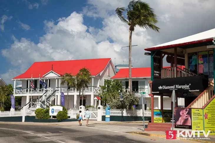 George Town – Cayman Islands Kitesurfen und Kitereisen George Town - Cayman Islands Kitesurfen und Kitereisen