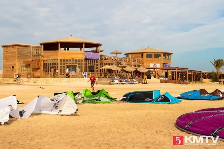 Soma Bay Kitesurfen – Kitereisen nach Ägypten Soma Bay Kitesurfen – Kitereisen nach Ägypten