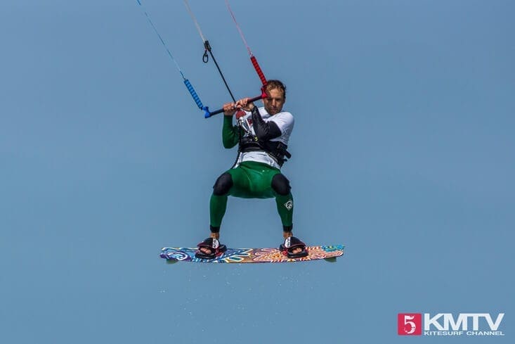 Springen beim Kiten - Kitesurfen lernen