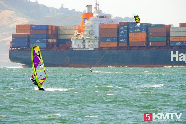 Kitereisen San Francisco - Kitesurfen unter der Golden Gate Bridge