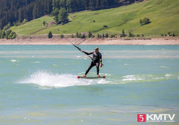 Reschensee Kitesurfen – Kitereisen an den Homespot von Element Sports