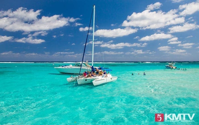 Cayman Islands Kitesurfen und Kitereisen in die Karibik Cayman Islands Kitesurfen und Kitereisen in die Karibik