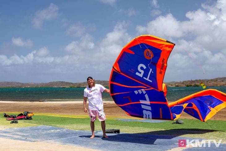 Kitespot Sint Joris Baai - Curacao Kitereisen und Kitesurfen