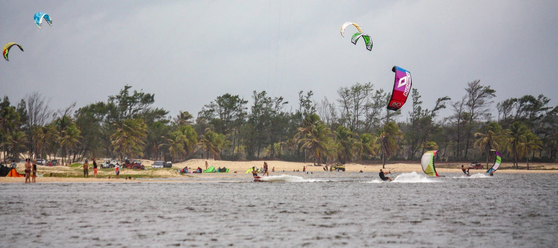 Kitespot Lagoa do Cauípe - Kitesurfen in Cumbuco Brasilien