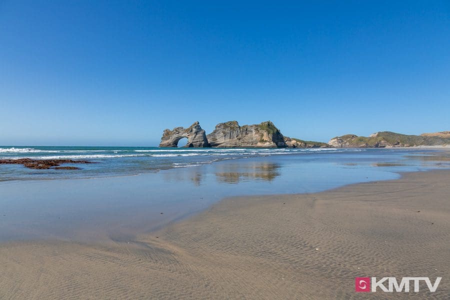 WWharanaki Beach – Kitereisen und Kitesurfen Neuseeland WWharanaki Beach - Kitereisen und Kitesurfen Neuseeland