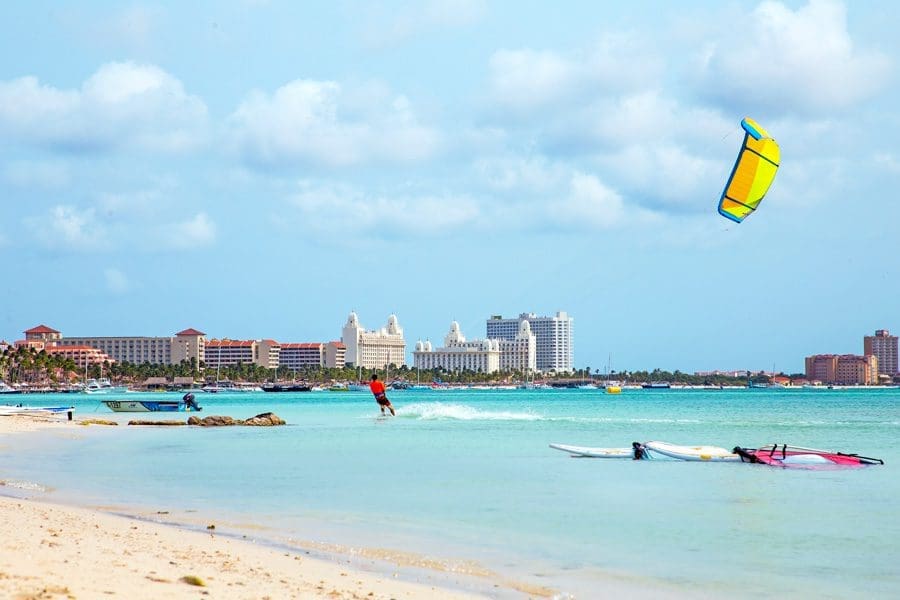 Fishermens Hut Aruba - Kitereisen und Kitesurfen